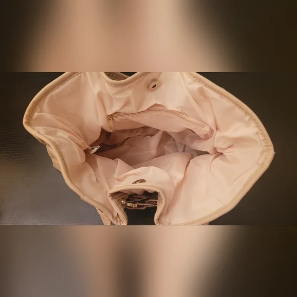 Beige Buckle Shoulder Bag - Picture 5 of 7